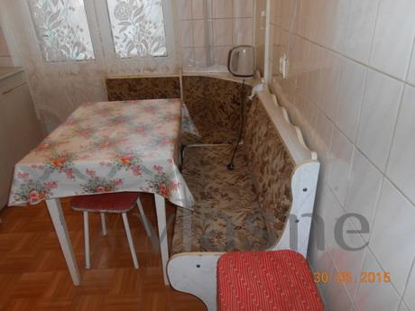 We rent a 3 room apartment in the center, Sochi - apartment by the day