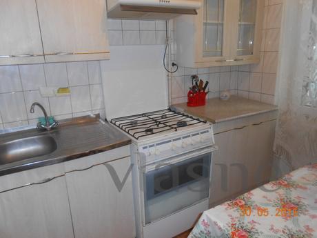 We rent a 3 room apartment in the center, Sochi - apartment by the day