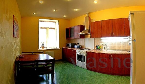 Rent an apartment, Dmitry Martynov Daily, Krasnoyarsk - apartment by the day