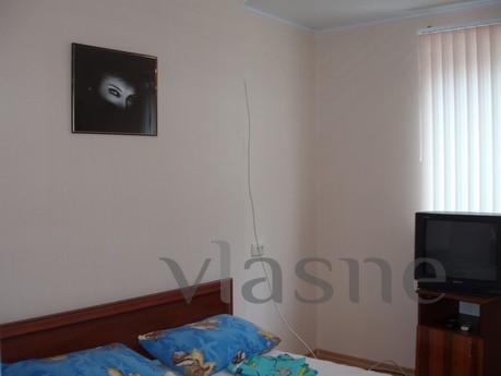 Rent one quarter. Naberezhnaya Yalta, Yalta - apartment by the day