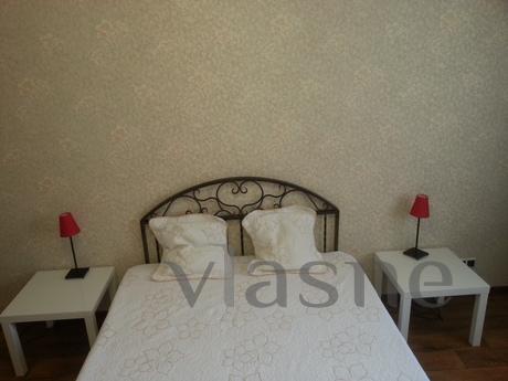 The apartment is in the prestigious area, Krasnodar - apartment by the day
