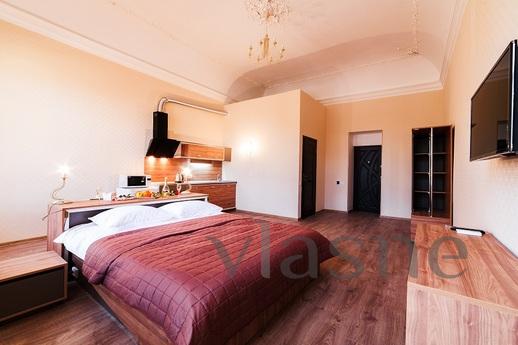 Studio apartment Cathedral Square, Odessa - apartment by the day