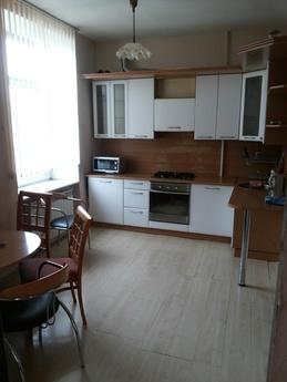Апартаменты для командированных за 1600, Пермь - квартира посуточно