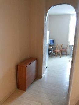 Апартаменты для командированных за 1600, Пермь - квартира посуточно