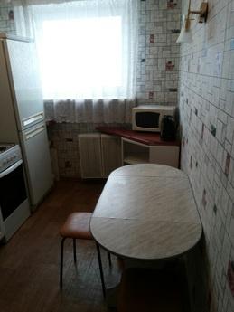 Apartment for travelers, Perm - apartment by the day